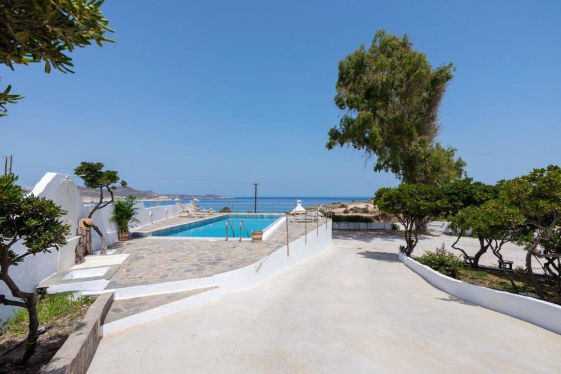 Kanelis Studios & Suites Mytakas Buitenkant foto